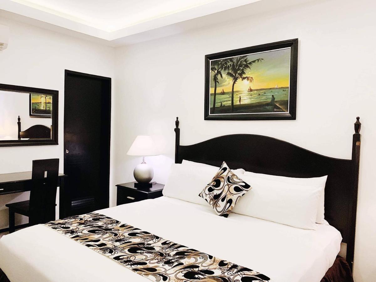 Chateau De Boracay Balabag  Екстер'єр фото
